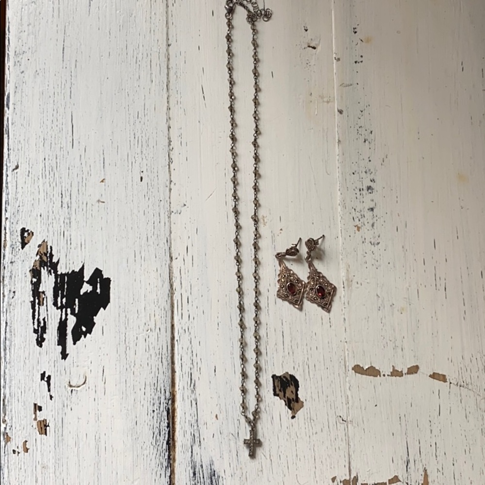 Goth necklace and earring set